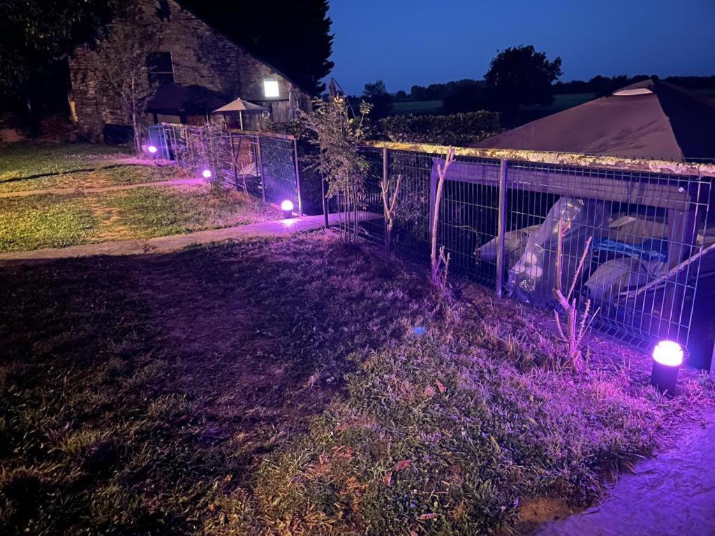 Maison Au Calme Pour 5 Personnes La Chapelle-de-Brain 外观 照片