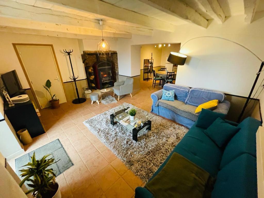 Maison Au Calme Pour 5 Personnes La Chapelle-de-Brain 外观 照片